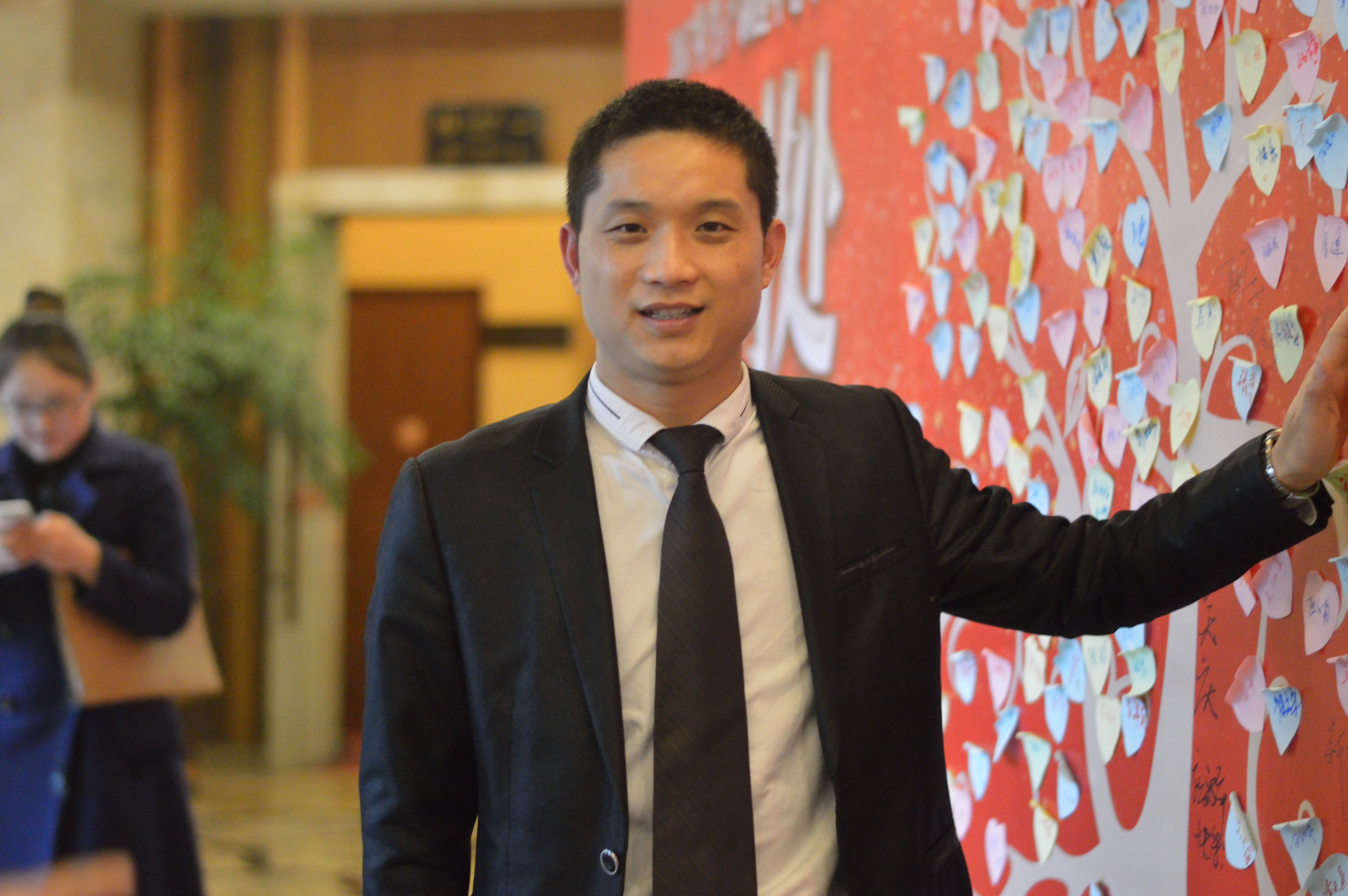 【K8·凯发(中国)天生赢家·一触即发药业30周年人物专访】同心30载 同行K8·凯发(中国)天生赢家·一触即发人——（十八）陈作波：学习，永无止境！