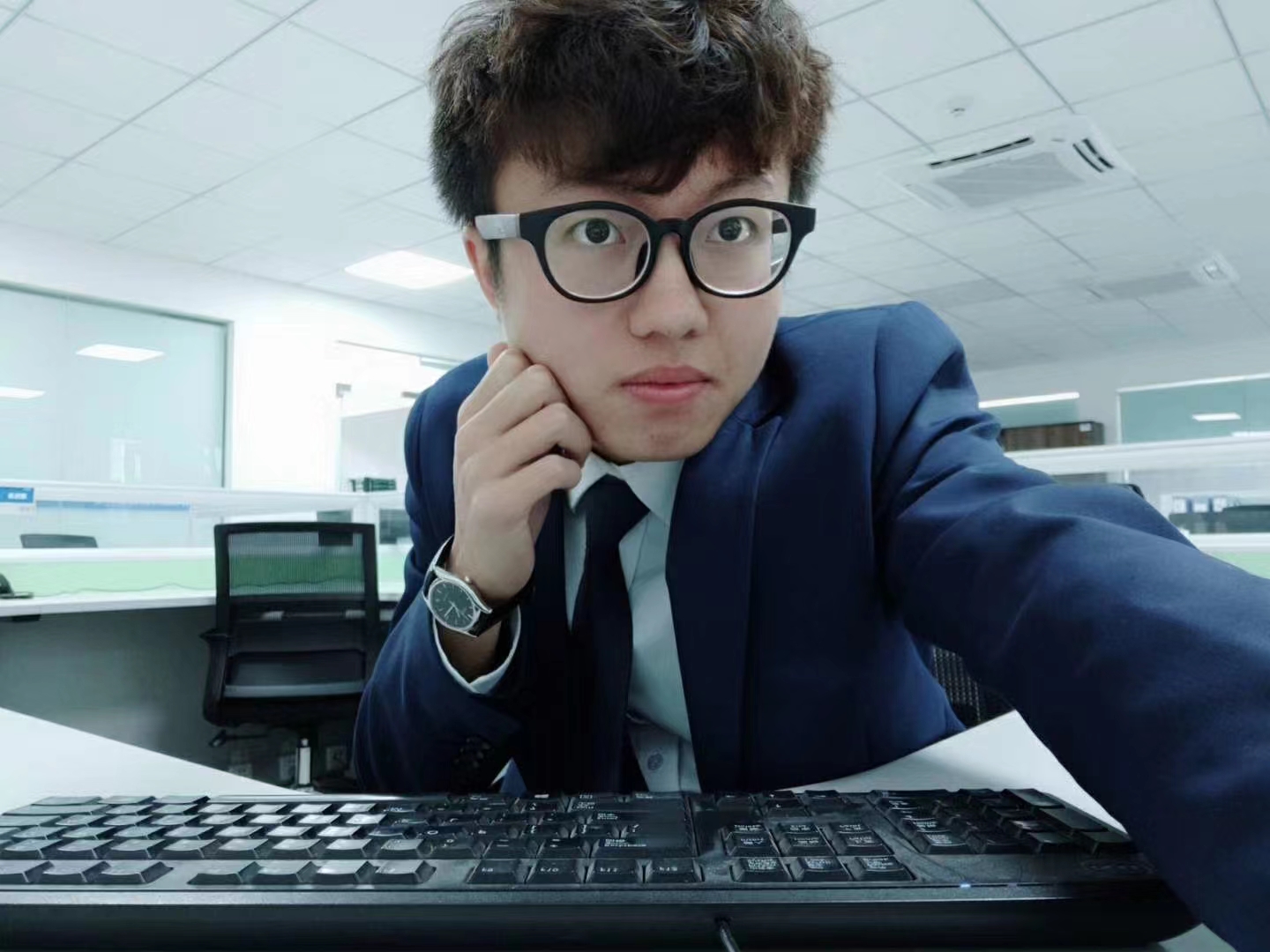 【K8·凯发(中国)天生赢家·一触即发药业30周年人物专访】同心30载 同行K8·凯发(中国)天生赢家·一触即发人——（三十六）朱凯强：时刻紧盯目标，一步一个脚。岢秩ネ瓿桑